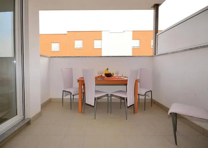 Apartment Stunning In With Wifi