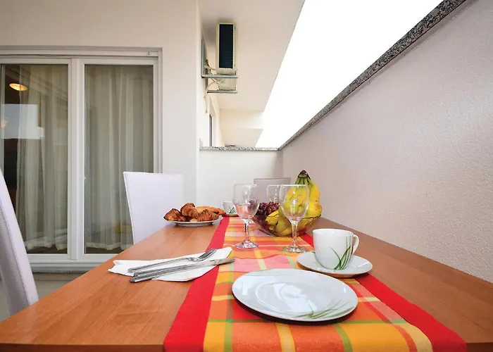 Stunning In With Wifi Apartman *